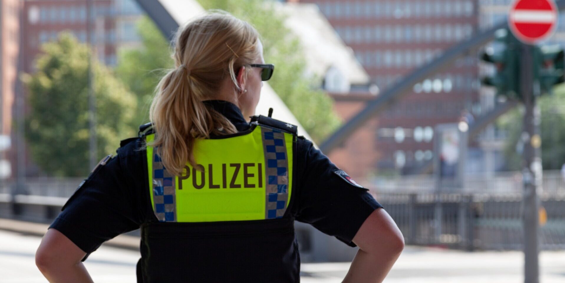 Polizei sucht Zeugen nach Raub und Prügelei in Cottbuser Innenstadt