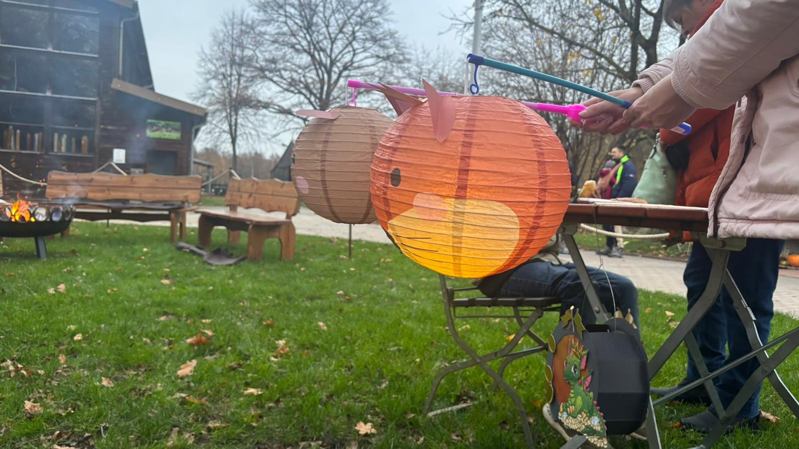 Lichter, Pferde, Kinderlachen: Ein zauberhafter Abend an der Kurzburger Mühle