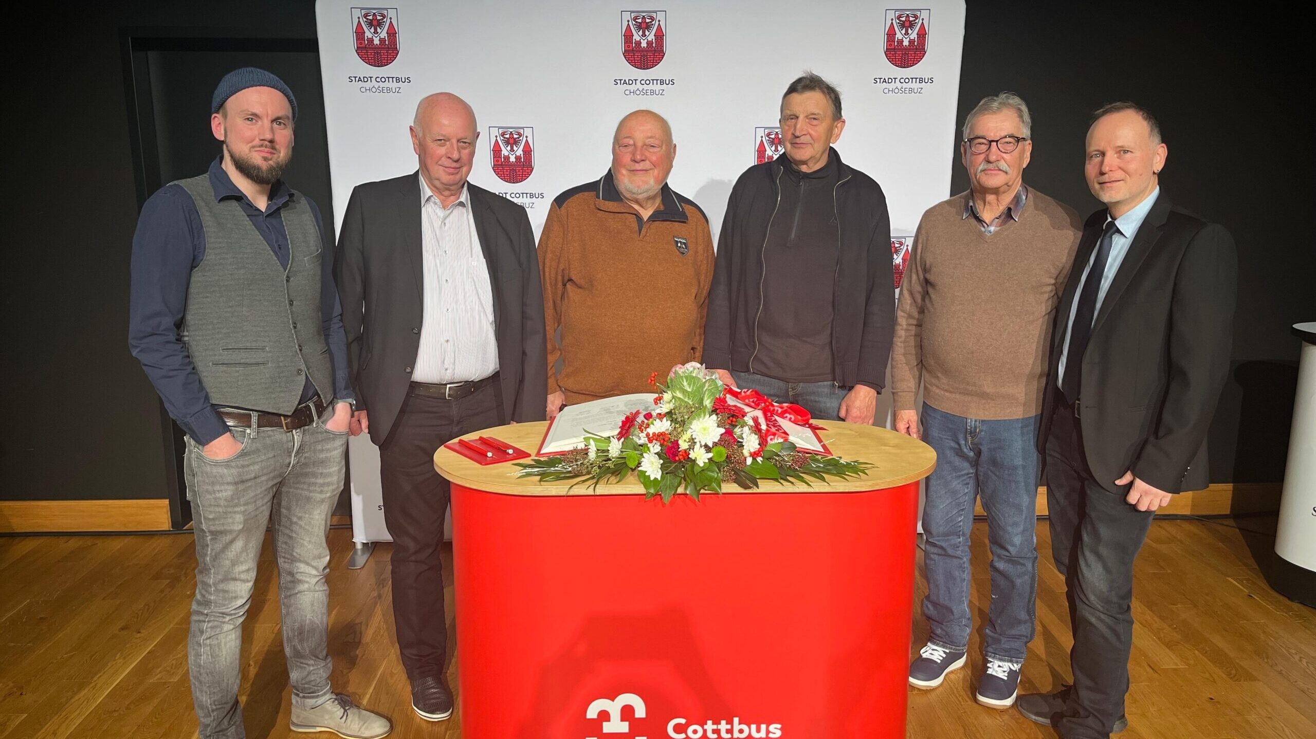 Ehre für die Ehrenamtlichen – Stadt Cottbus feiert Einsatz fürs Gemeinwohl