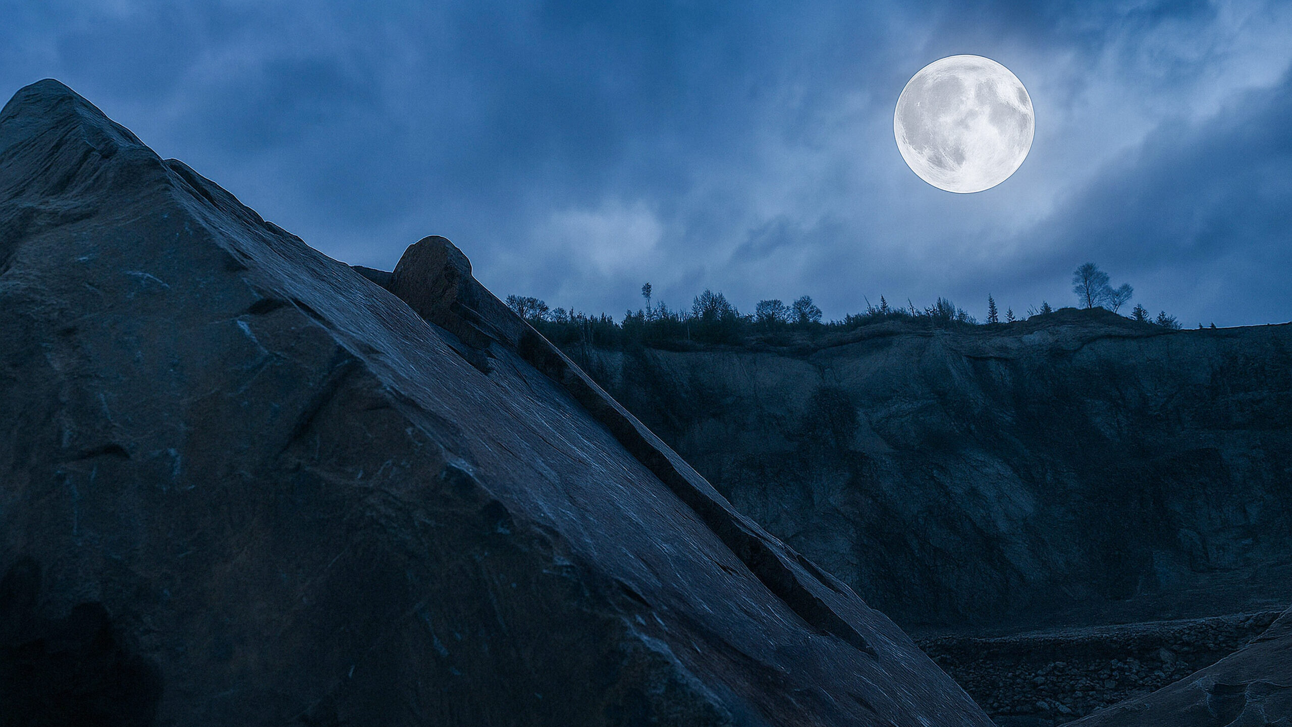 AscheMOND & Fairy Queen: Coole Opern-Matinee zum Reinschnuppern