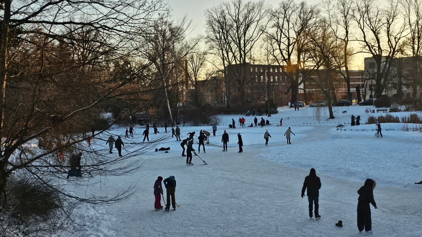Vorsicht Lebensgefahr: Polizei warnt vor dem Betreten zugefrorener Gewässer