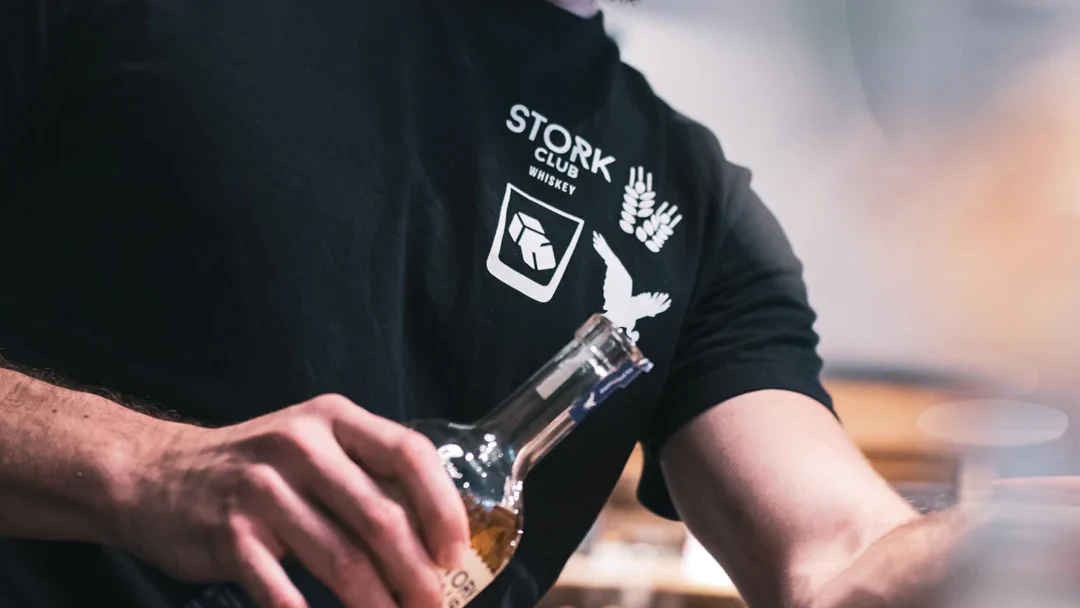 Frühlingsfest im STORK CLUB: Musik, Whiskey und Sonne satt