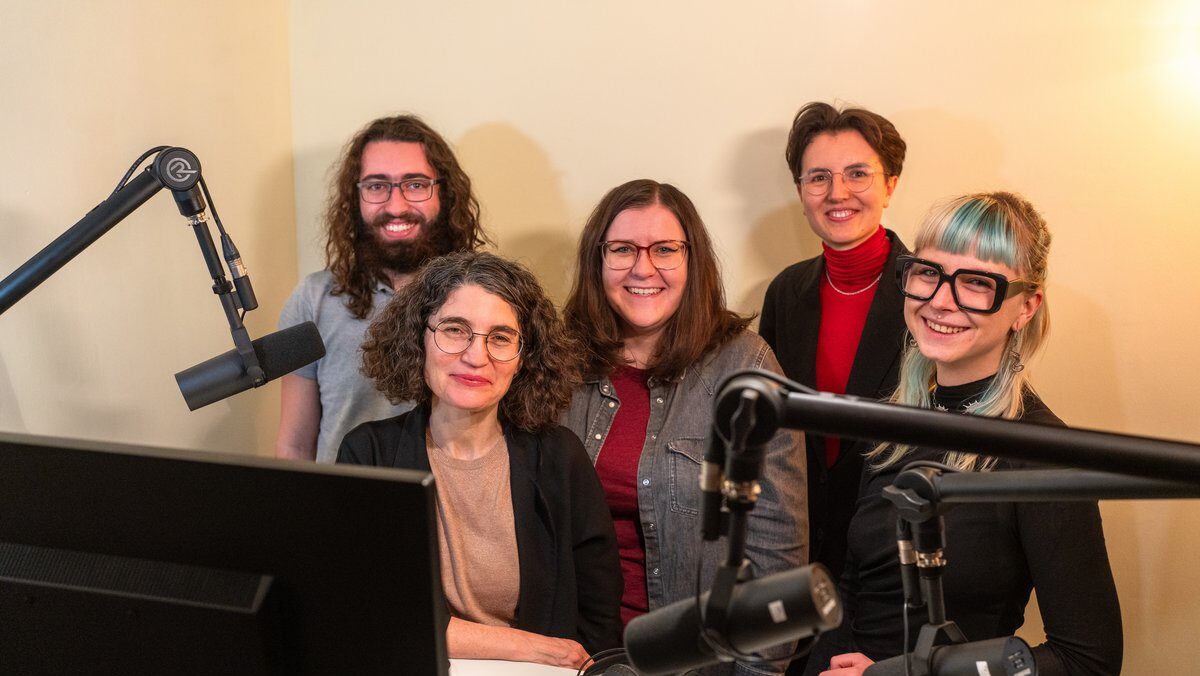 Feministischer Radiotag: 12 Stunden Liveprogramm aus Cottbus
