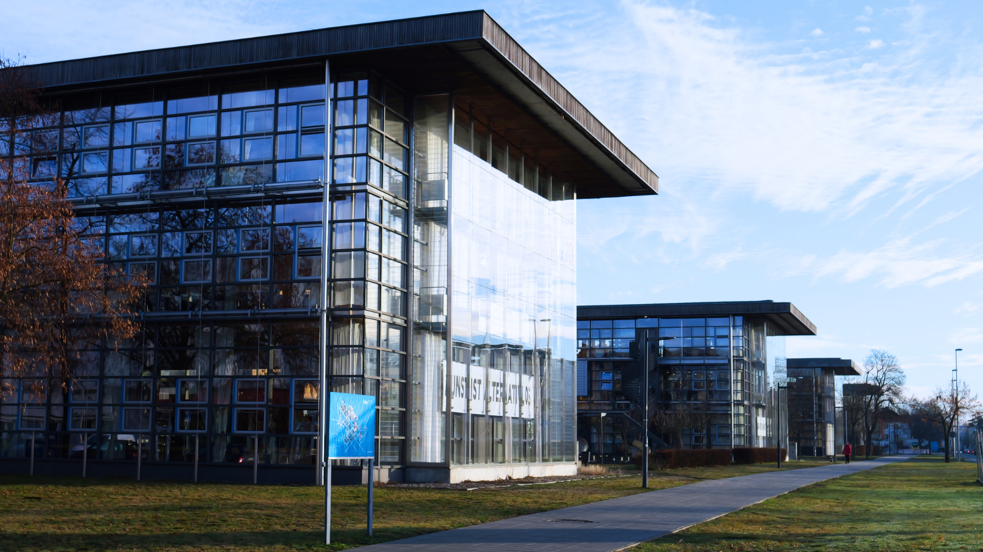 BTU Cottbus Lehrgebäude - Foto © Cottbus Daily (PS)