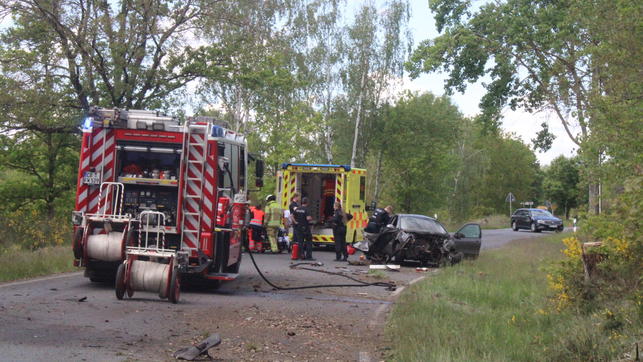 Update nach schwerem Unfall bei Ströbitz: Fahrer wurde per Haftbefehl gesucht