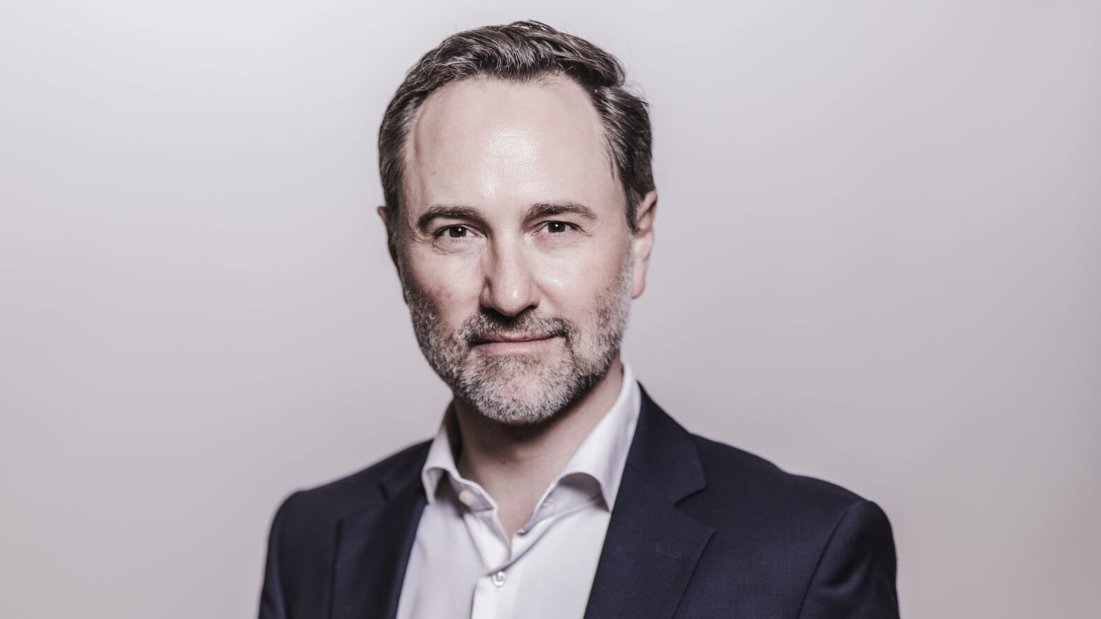 Generalmusikdirektor Alexander Merzyn verlässt 2028 das Staatstheater Cottbus